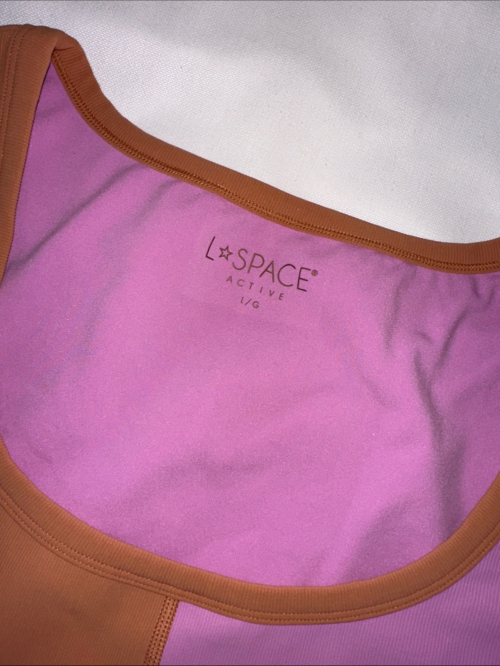 l*space active wear Two-Tone top in Mauve & Tan - Picture 3 of 5